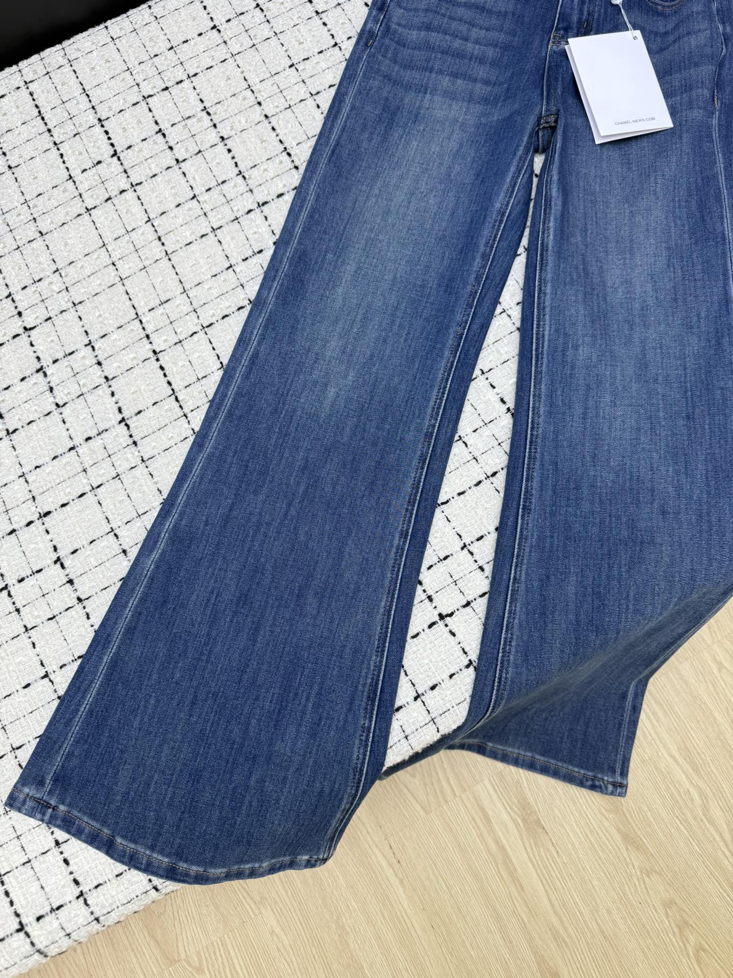 CHANEL 26S FLARED JEANS 759