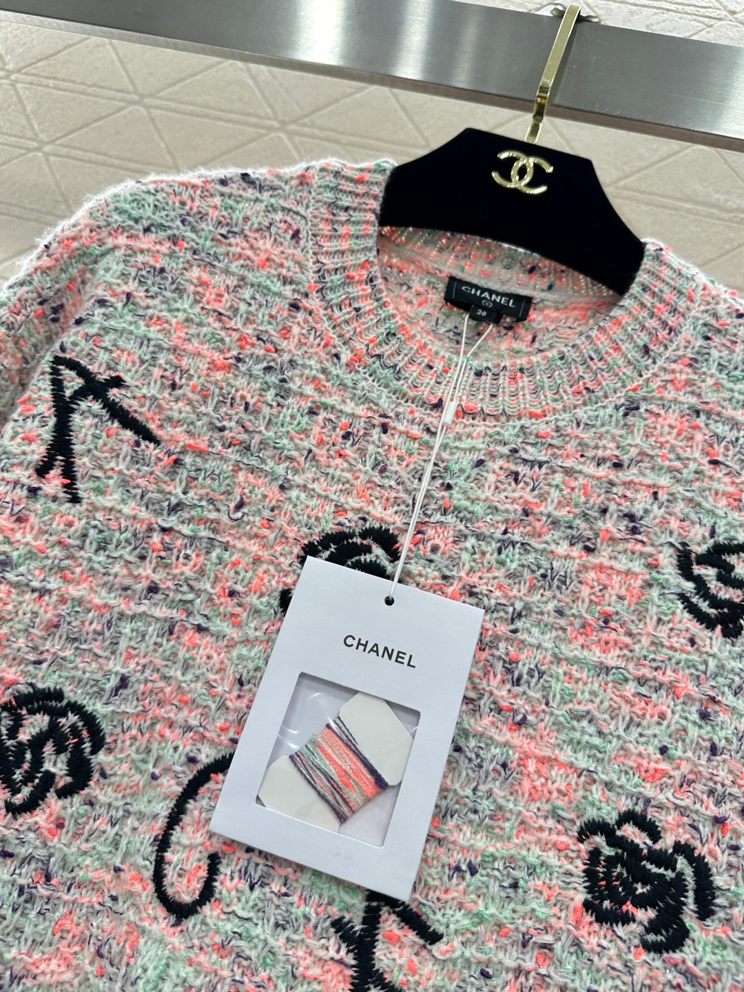 CHANEL 26S CASHMERE BLEND KNIT SWEATER 730