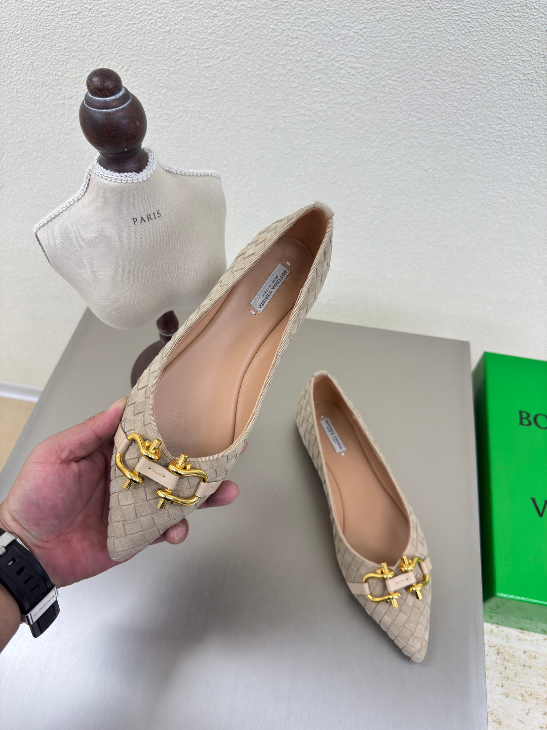 BOTTEGA VENETA BALLET FLAT IN SAND BROWN INTRECCIATO SUEDE