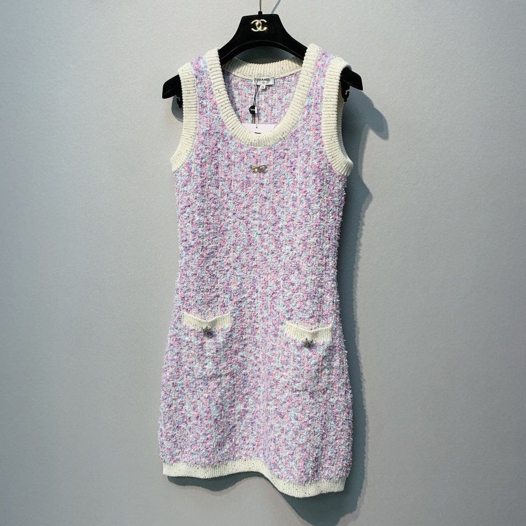 CHANEL 26S SLEEVELESS CREW NECK DRESS 825