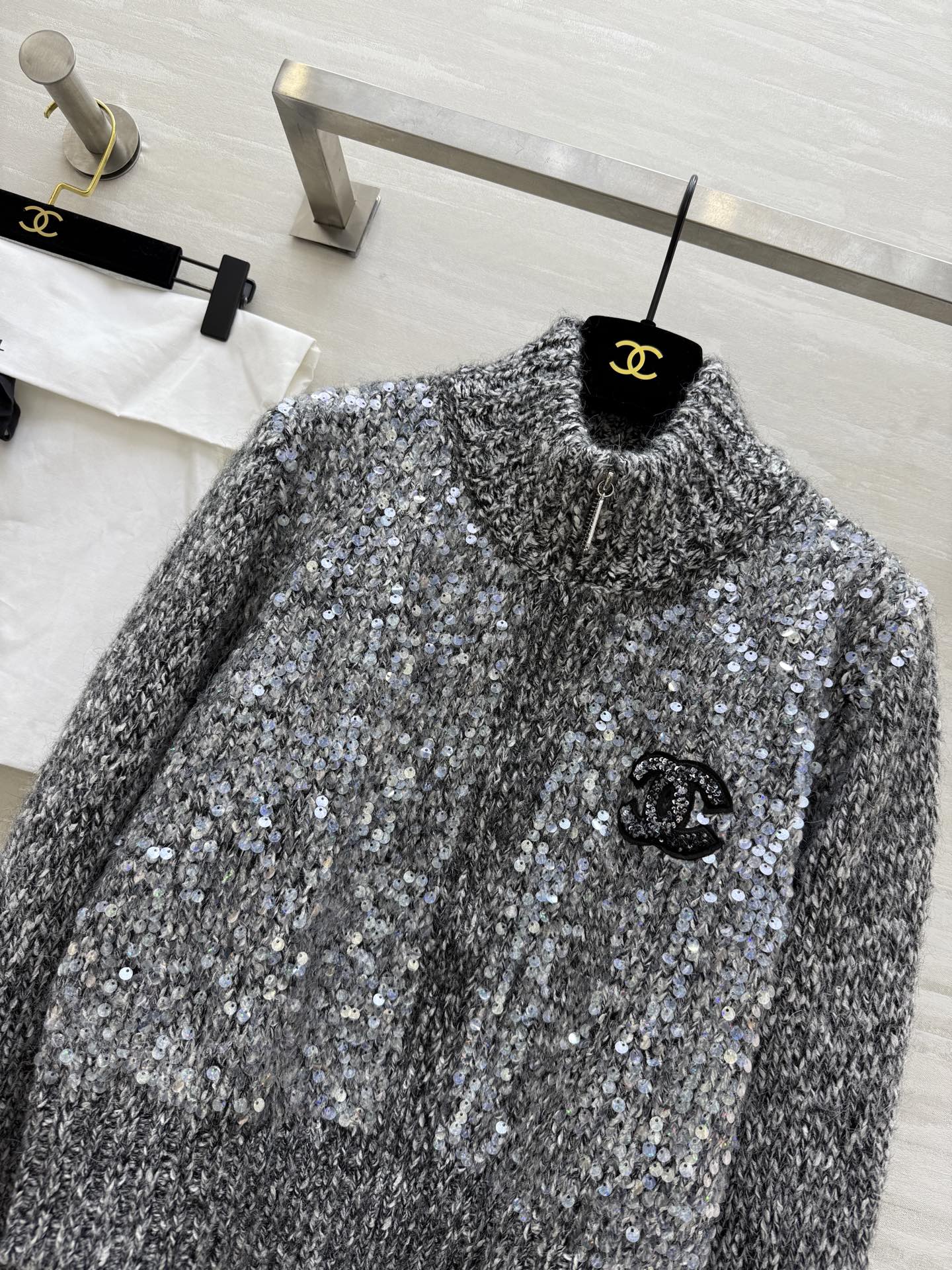 CHANEL 25S HERRINGBONE KNIT JACKET 270