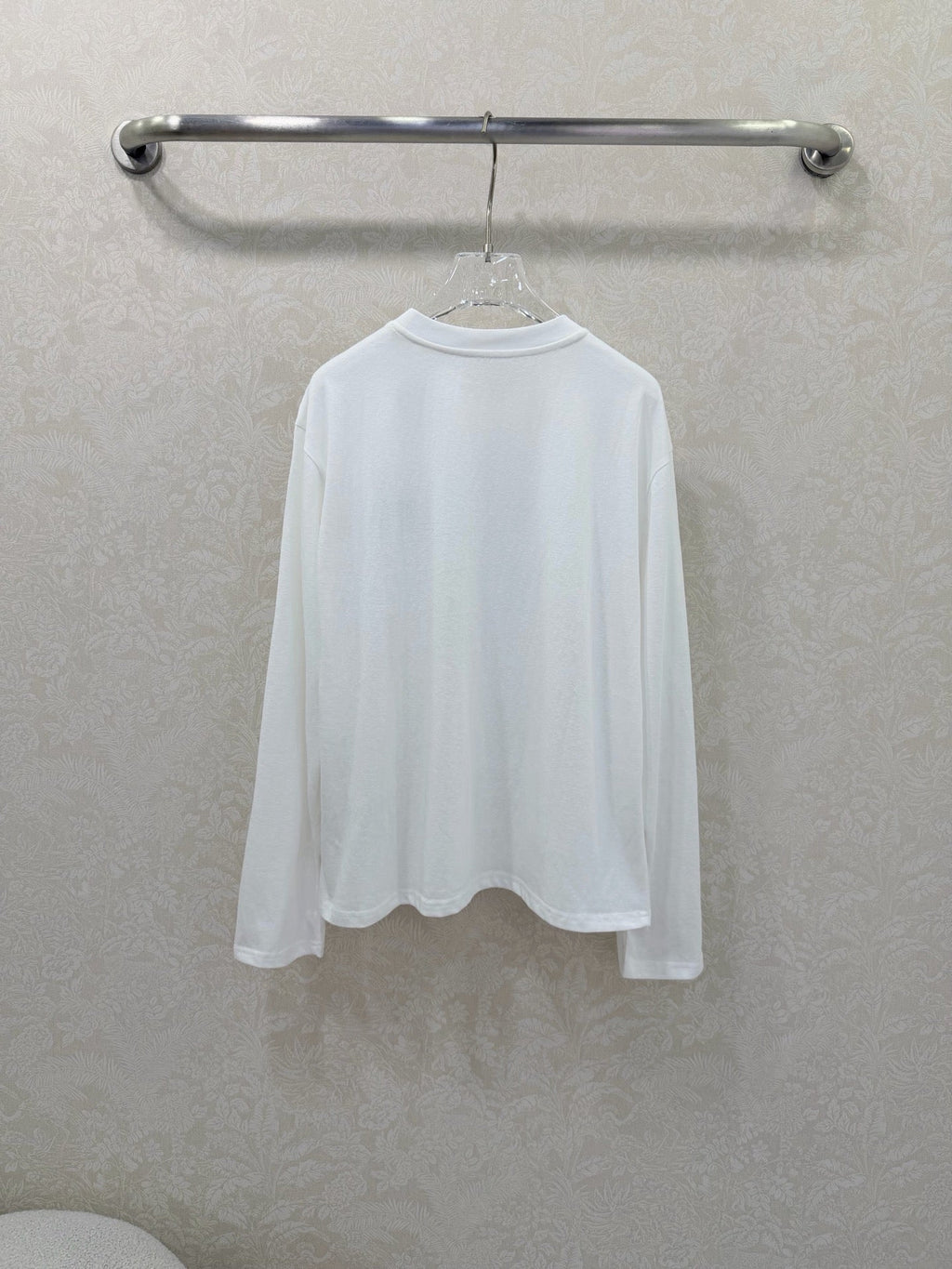 CHANEL 26S LONG-SLEEVE CREW NECK T-SHIRT 776