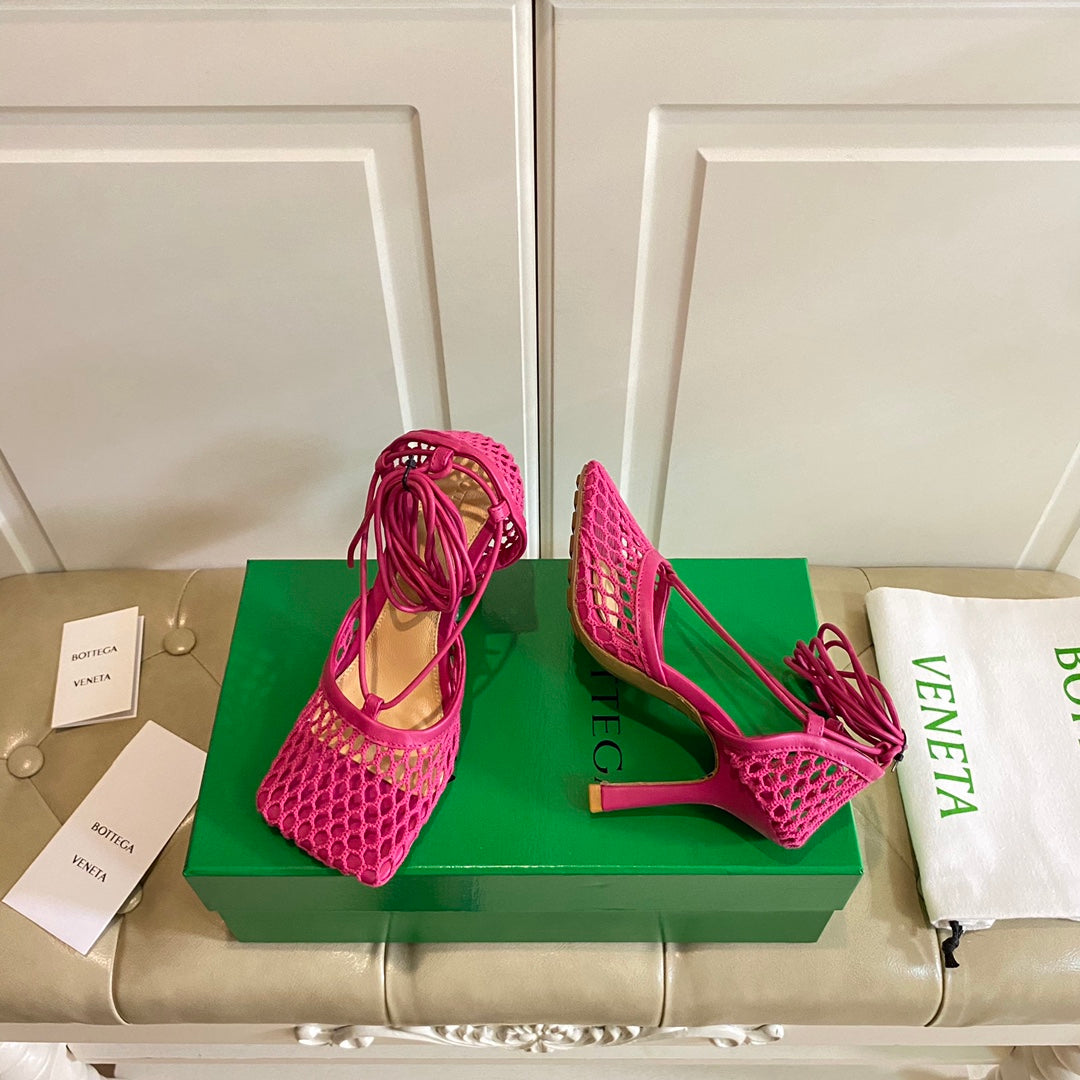 BOTTEGA VENETA STRETCH LACE-UP SANDAL IN BRIGHT PINK METALLIZED MESH AND LEATHER 9 CM