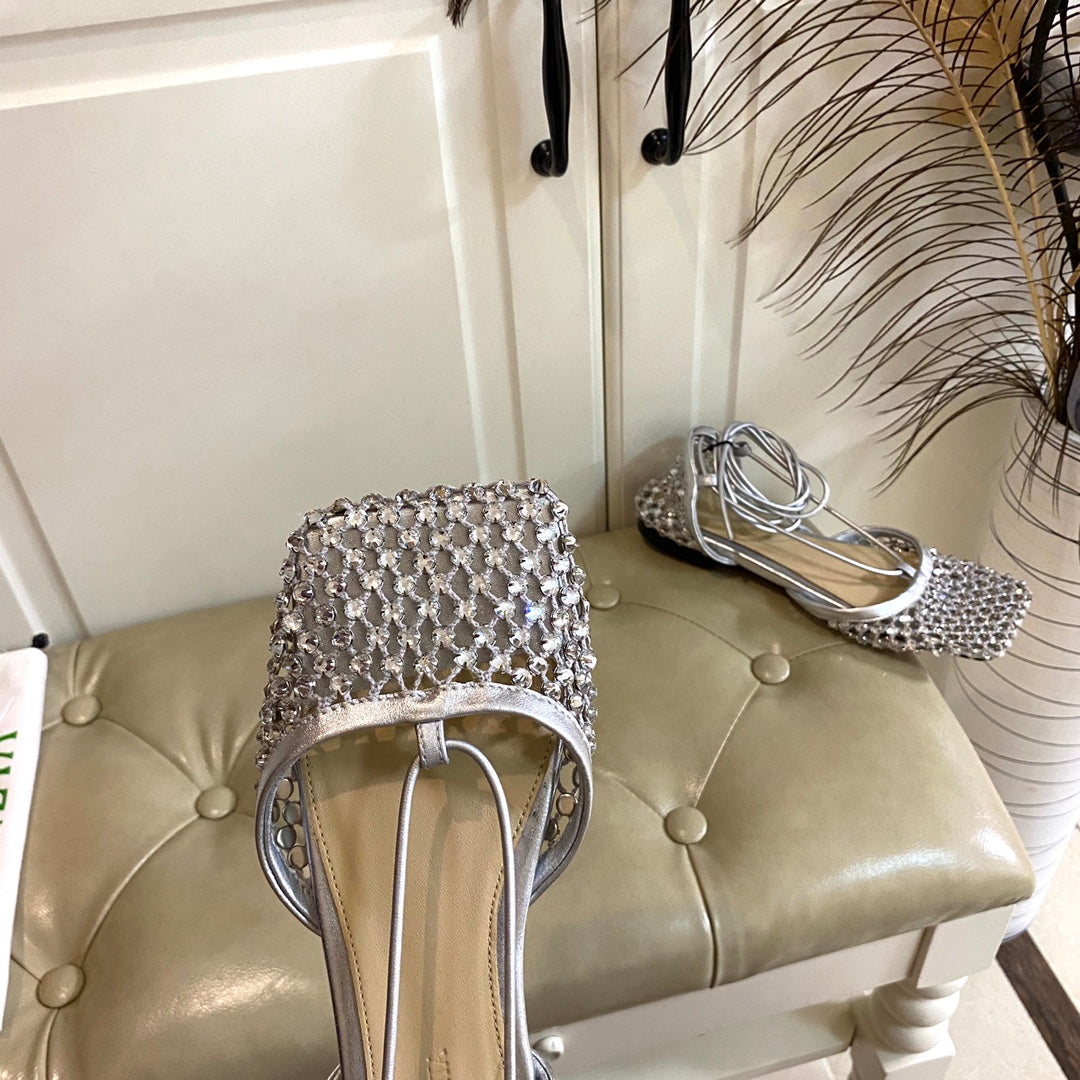 BOTTEGA VENETA LACE-UP FLAT SANDAL IN SILVER METALLIZED MESH AND LEATHER WITH RHINSTONES