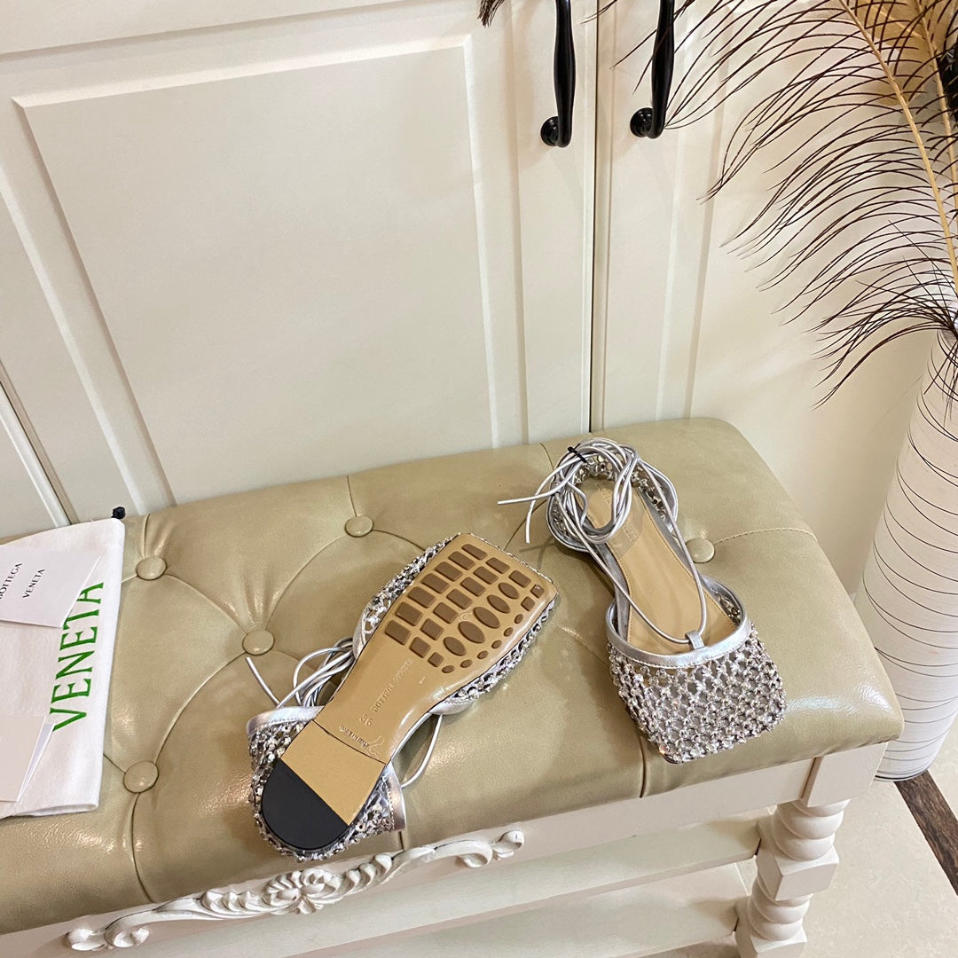 BOTTEGA VENETA LACE-UP FLAT SANDAL IN SILVER METALLIZED MESH AND LEATHER WITH RHINSTONES