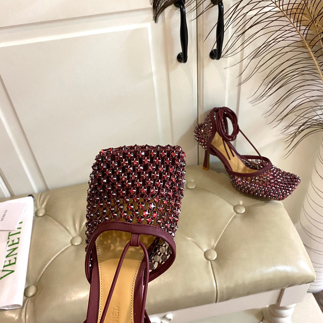 BOTTEGA VENETA LACE-UP SANDAL IN SANGRIA RED METALLIZED MESH AND LEATHER WITH RHINSTONES 9 CM