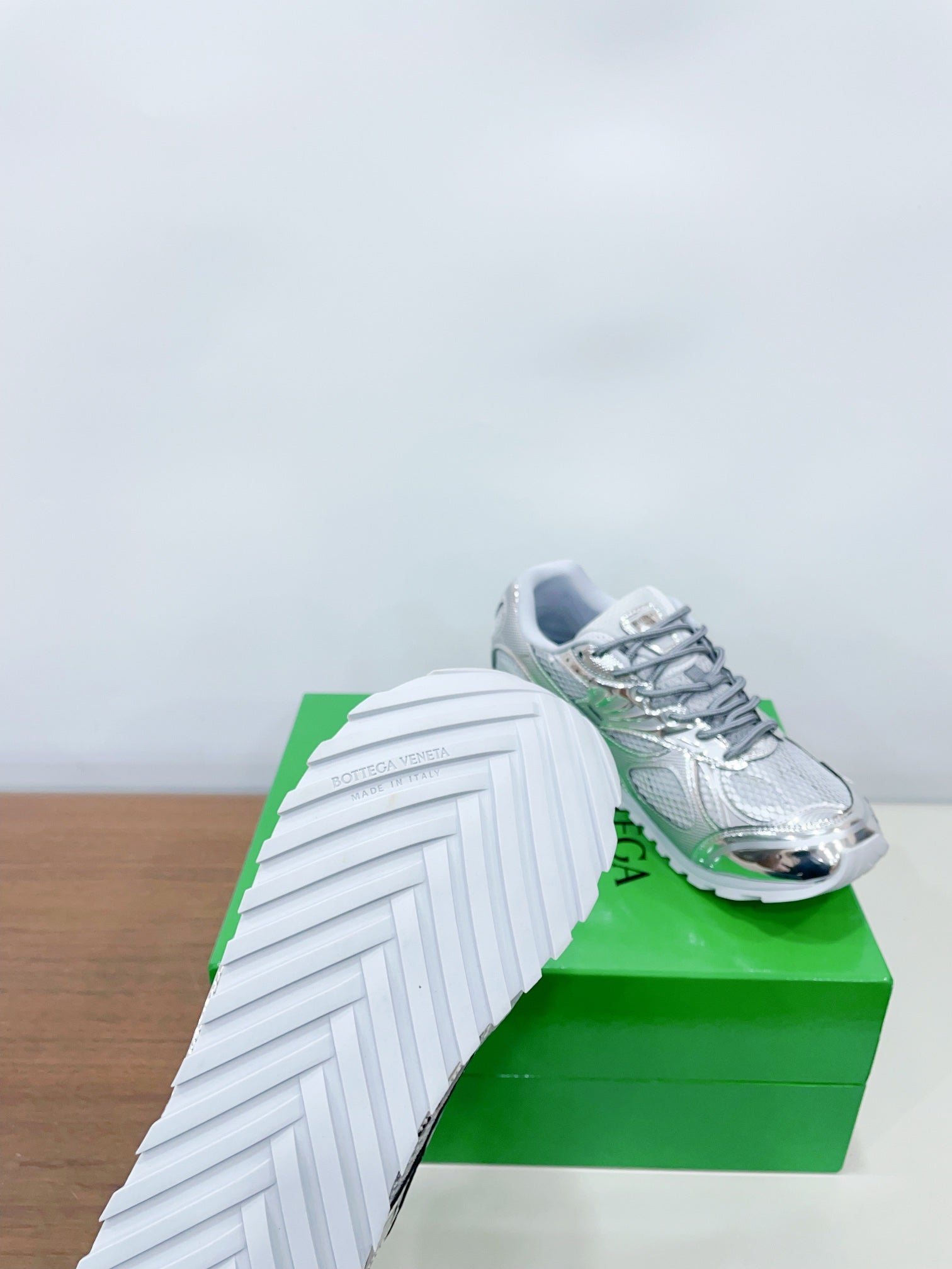 BOTTEGA VENETA ORBIT SNEAKER IN SILVER TECHNICAL FABRIC AND METALLIC MESH