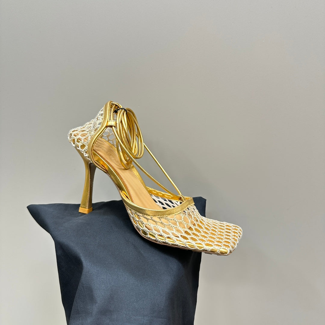 BOTTEGA VENETA STRETCH HIGH HEELS 9 CM IN GOLD METALLIZE MESH AND LEATHER