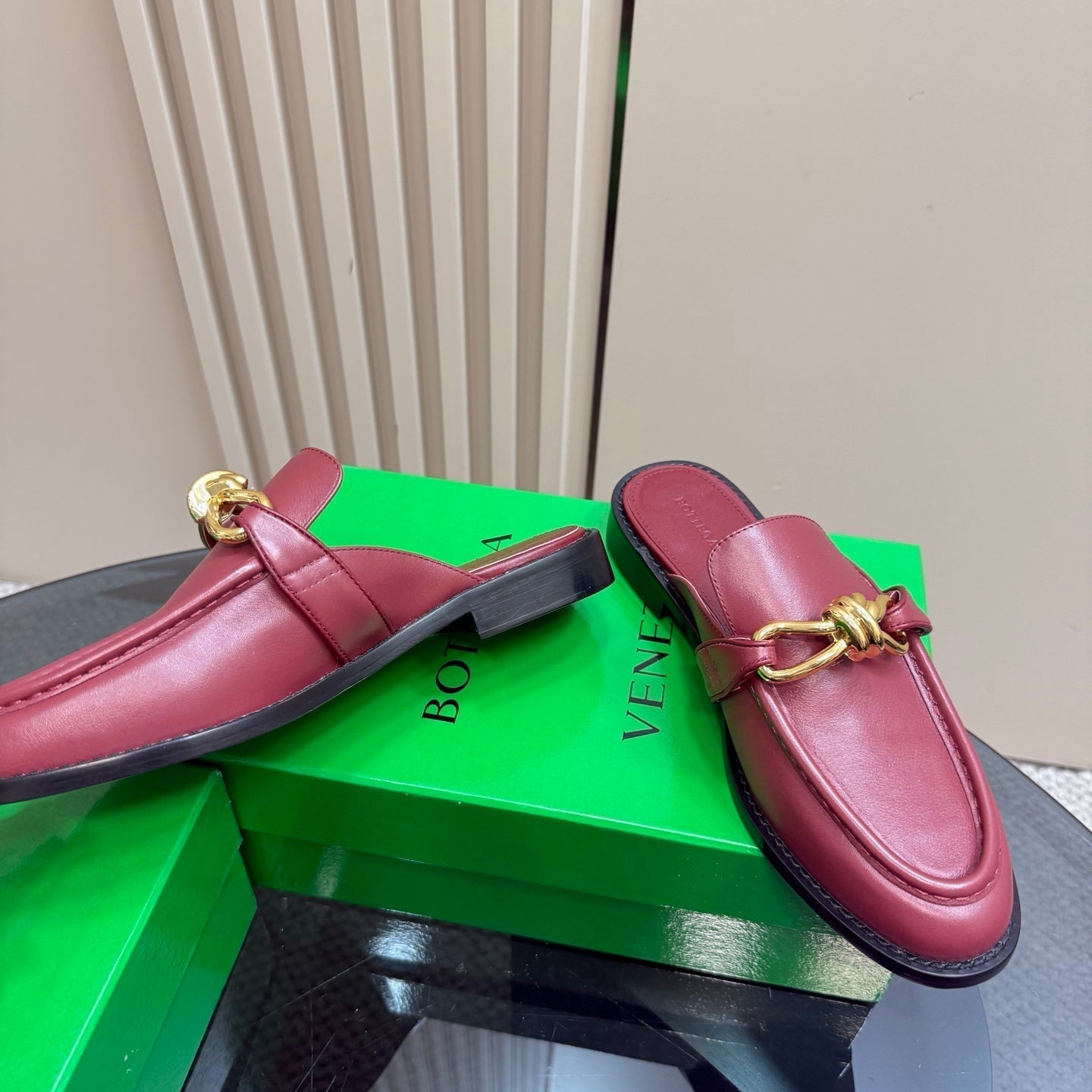 BOTTEGA VENETA ASTAIRE MULE IN BERRY RED CALFSKIN WITH GOLD HARDWARE