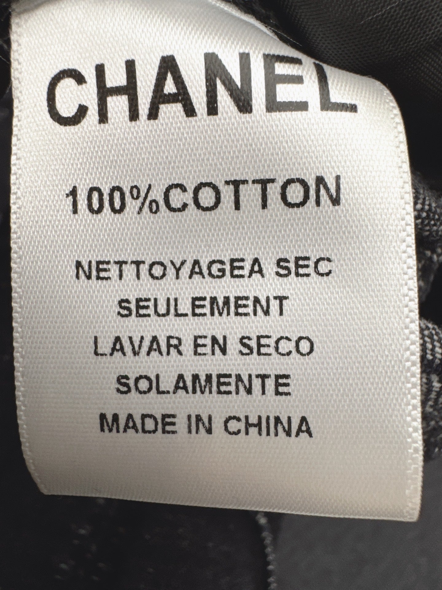 CHANEL 26S STRAIGHT-LEG JEANS 818
